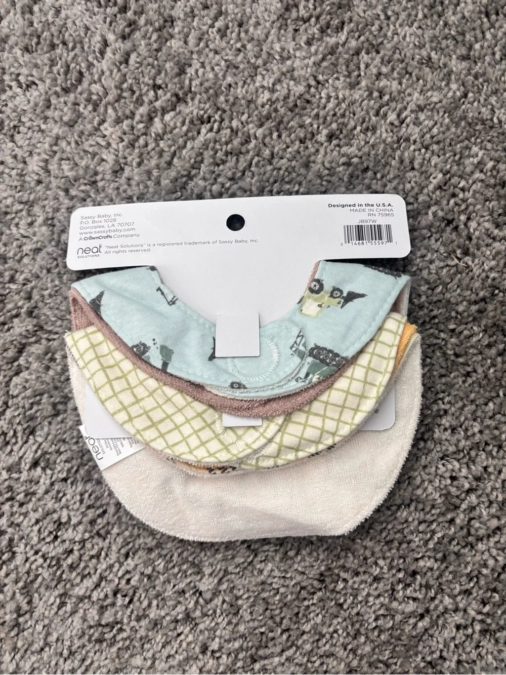 Neat Solutions Newborn/0-3 Bibs (5 Pack) NWT